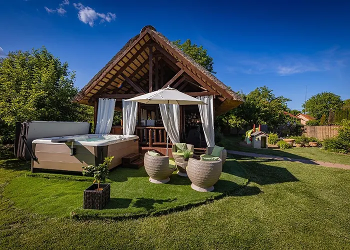 Butik Design Nadas Bed & Breakfast 3*